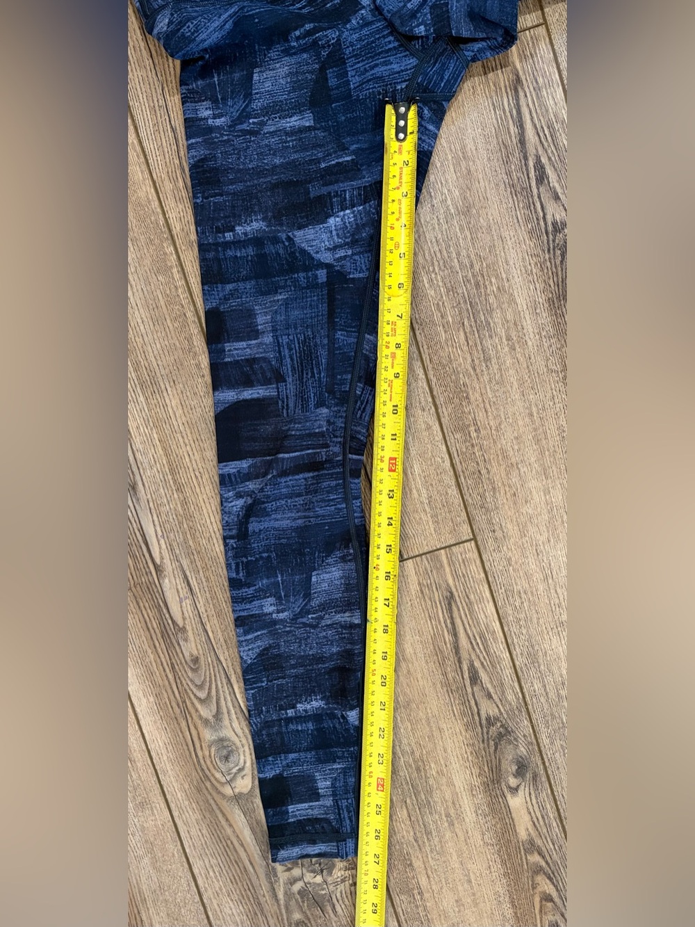 Lululemon Wunder Under Hi-Rise Tight 28" Size 6 Luxtreme Navy Multi - Picture 11 of 11